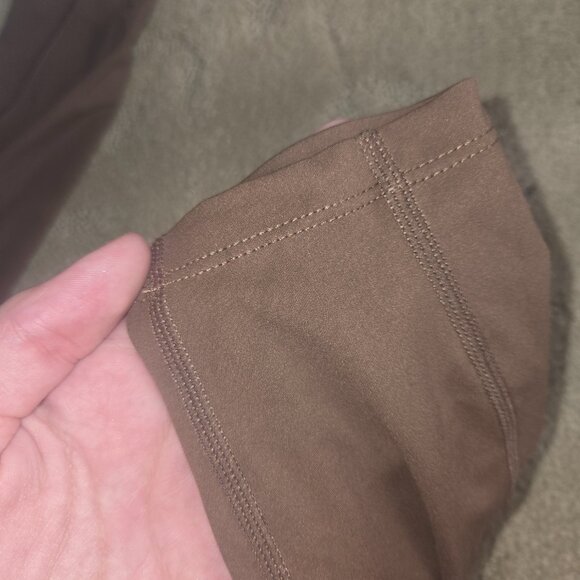 Brown ultra sculpt halara leggings - Picture 6 of 8